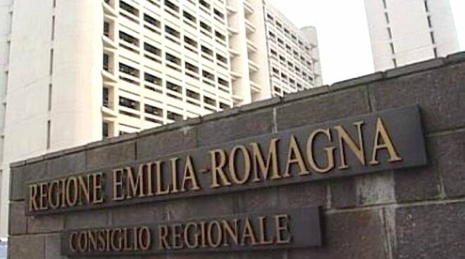 Il palazzo della Regione in via Aldo Moro a Bologna
