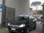 I Carabinieri davanti alla Direzione territoriale del Lavoro di Ravenna (foto Corelli)