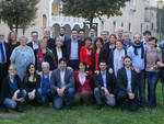 Foto di gruppo dei candidati Pd con Michele de Pascale