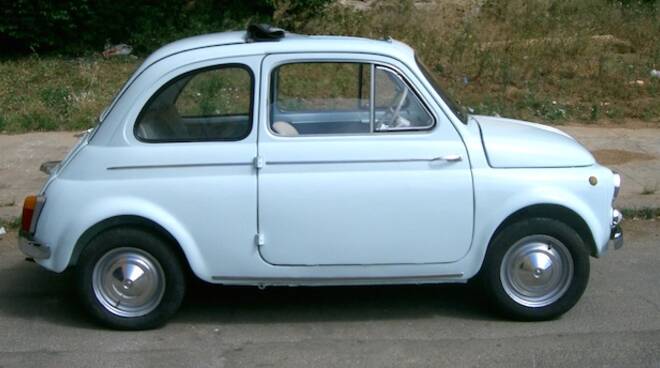 Una FIAT 500 del 1963