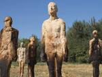 Alcune delle sculture di pane di Matteo Lucca installate nell'altopiano di San Paolo in Alpe