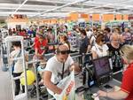 Le casse del supermercato Conad di Savignano sul Rubicone, inaugurato il 16 giugno di un anno fa