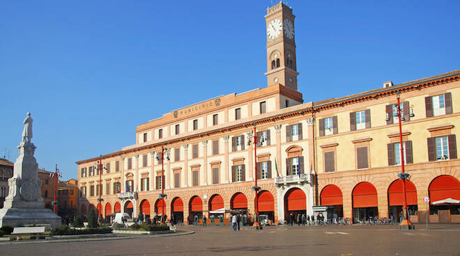 il Comune di Forlì (foto archivio Blaco)