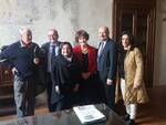 Il sindaco di Forlì, Davide Drei, e l'assessore Raoul Mosconi con i responsabili della struttura