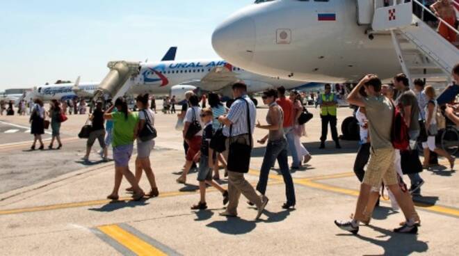 Turisti sbarcati all'Aeroporto di Rimini