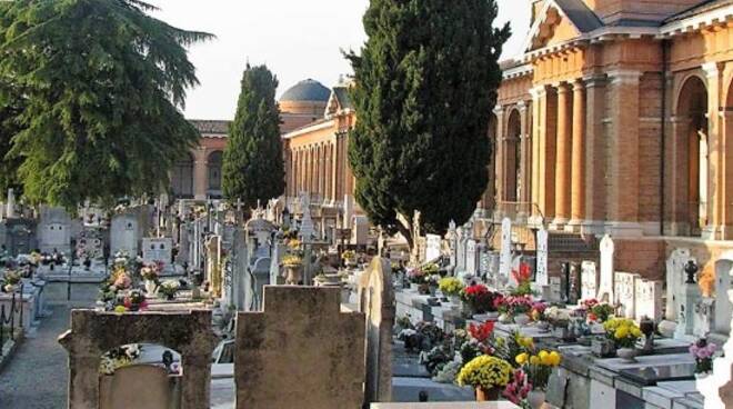 Il Cimitero urbano monumentale di Forlì (immagine d'archivio)