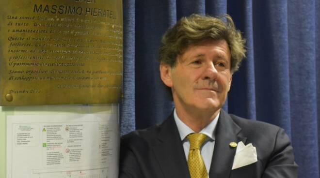 Il dottor Alberto Zaccaroni, responsabile scientifico della chirurgia robotica del'AUSL della Romagna