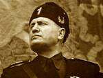 Una foto d'epoca di Benito Mussolini