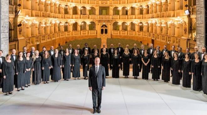 Il Coro del Teatro Comunale di Bologna diretto da Andrea Faidutti