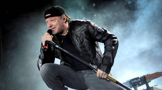 Il 'Non stop Live' di Vasco Rossi è in calendario dall'1 al 21 giugno, 'data zero' il 27 maggio a Lignano Sabbiadoro