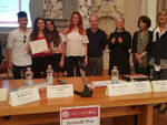 Nella foto la premiazione agli studenti dell'ITIS di Ravenna