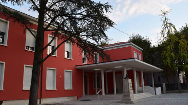 La scuola elementare "G. Garibaldi" di Lugo