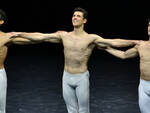 Roberto Bolle insieme a Nicola Del Freo e Gioacchino Starace in Canon in D Major