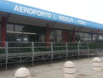 La visita a Forlì per l'aeroporto dei sottosegretari leghisti Nicola Molteni e Jacopo Morrone ha sollevato un polverone