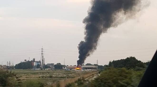 incendio zona industriale ravenna 31 agosto