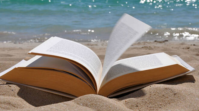 libro spiaggia