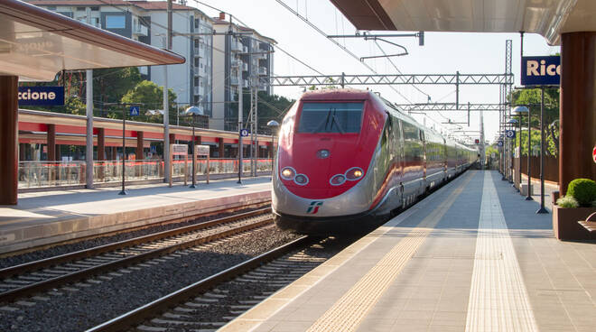 STAZIONE Riccione FS Treni 