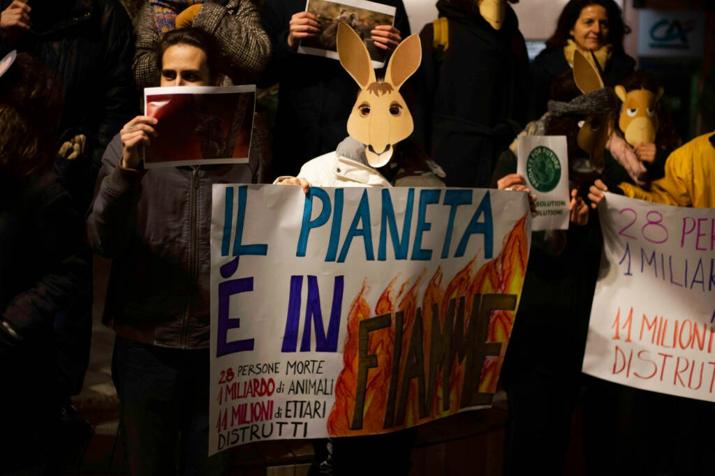 Flashmob Fridays for Future Cesena per l'Australia