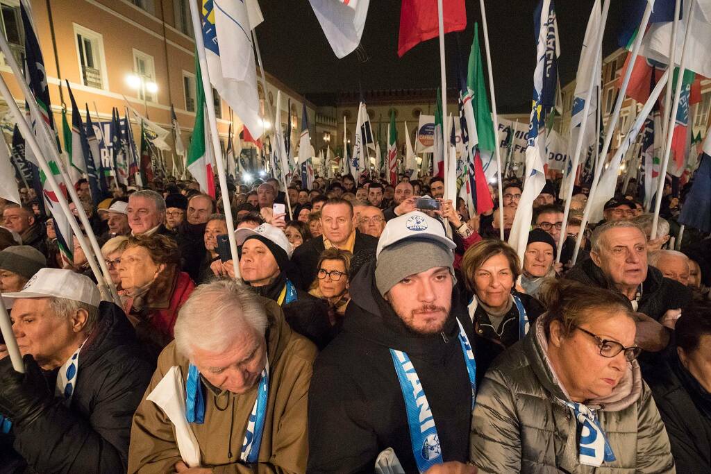 Ravenna, 24 gennaio 2020: manifestazione del centrodestra in Piazza del Popolo