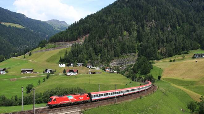 treno giornaliero da Monaco alla Riviera Romagnola