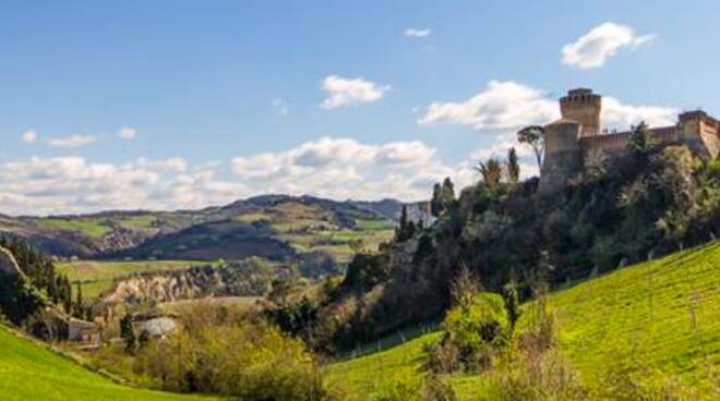 LA VALLE "DI DANTE". Itinerari nelle terre del Lamone