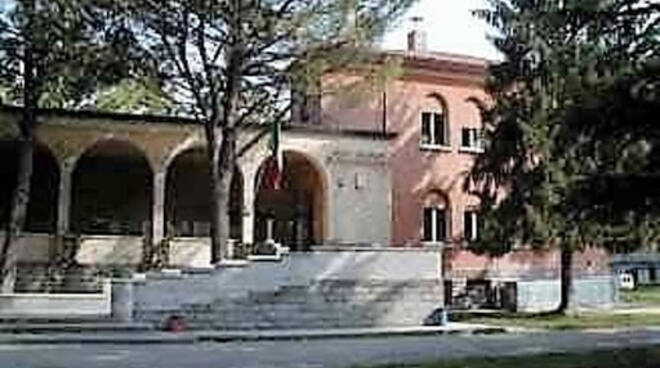 scuola 'Pio Squadrani'-Forlì