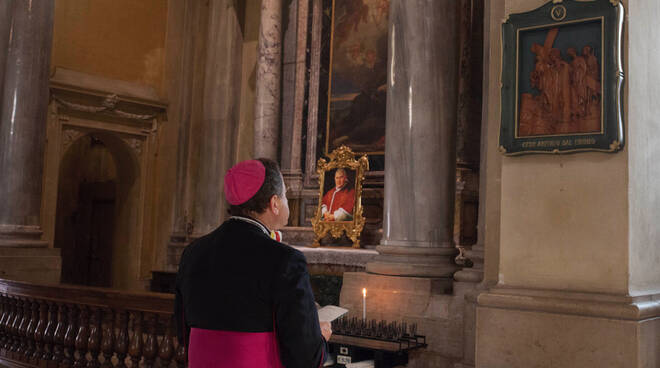 mons Ghizzoni via crucis