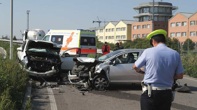 classicana incidente frontale 10 agosto 