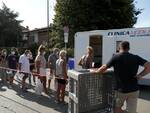 Covid. Progetto "Vacanze in sicurezza": a Ravenna tanti i ragazzi in fila alla clinica mobile per fare il test gratis