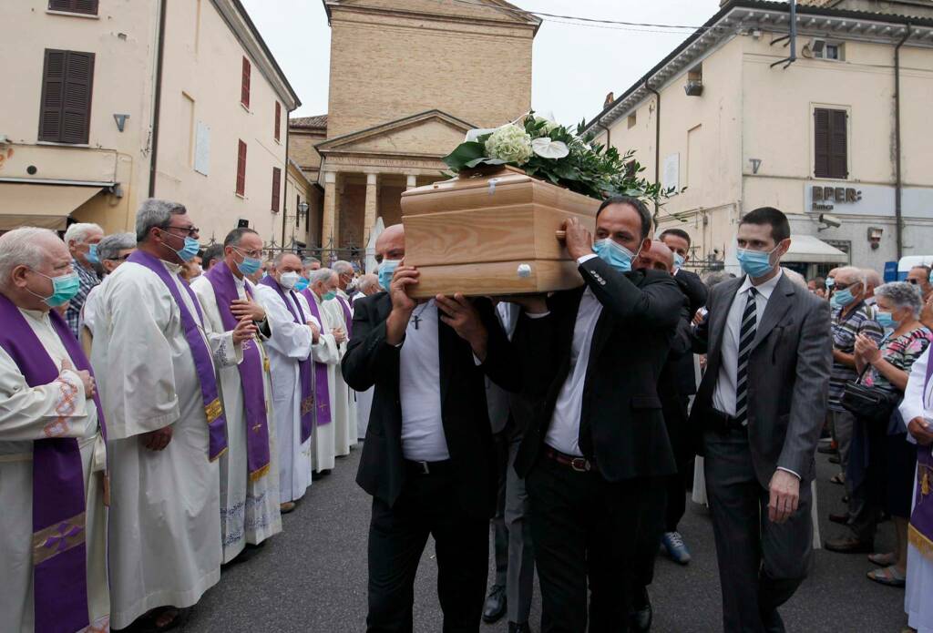 Funerali di don Ugo Salvatori in San Rocco