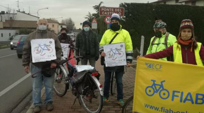  flashmob fiab pro ciclabile Faenza-Castelbolognese