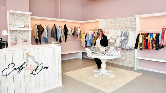 Katrin De Lorenzi all’interno di Emily Dress