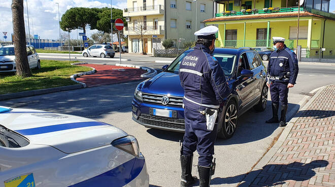 Norme anti-Covid, controlli Polizia Locale di Cervia