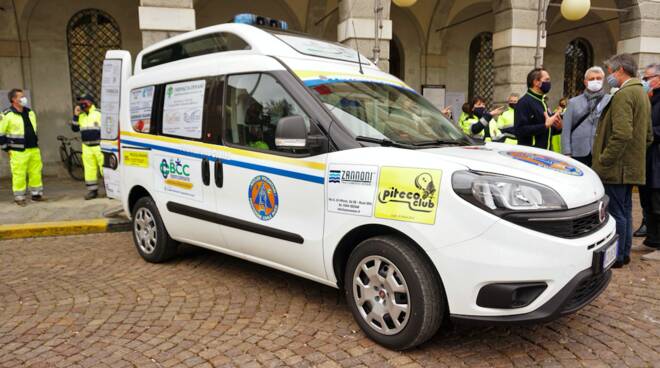 Fiat Doblò adibito al trasporto disabili,