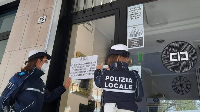 Ravenna_Polizia_Locale_Bar_Chiuso