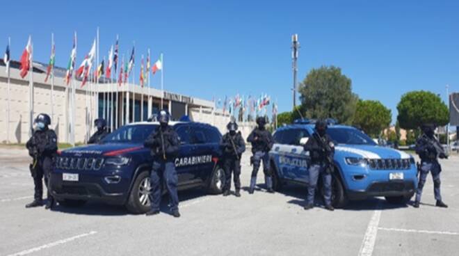 Carabinieri_Polizia_Rimini