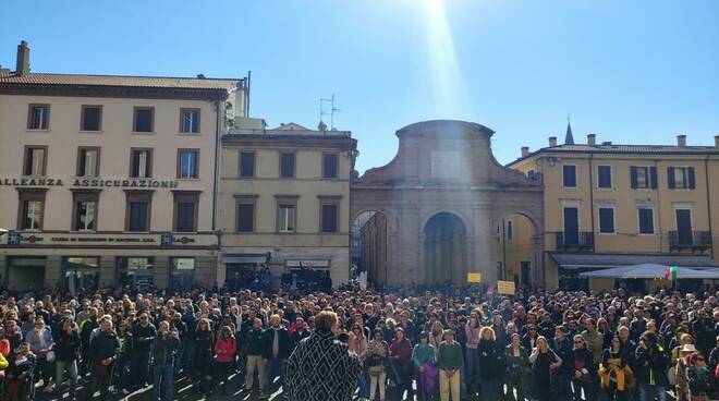 Manifestazione contro il Green pass in Piazza Cavour a Rimini