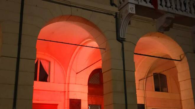 portico rosso palazzo comunale di bagnacavallo