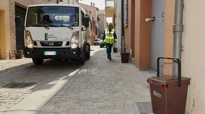 Dal 22 febbraio al via la consegna dei kit per il porta a porta integrale nei centri di Conselice, Fusignano, Massa Lombarda e S. Agata