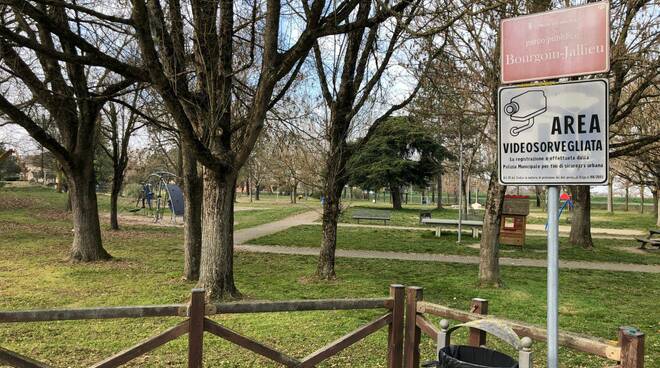 parco pubblico «Bourgoin Jallieu» di Conselice.