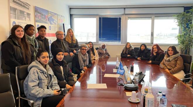 Studenti emiliani in visita al Terminal Container di Ravenna