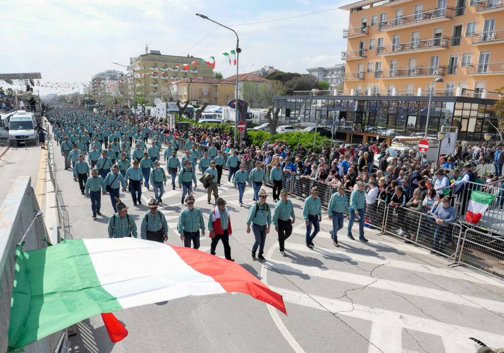 sfilata degli Alpini a Rimini 2022