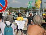 Manifestazione a Marina di Ravenna contro il rigassificatore