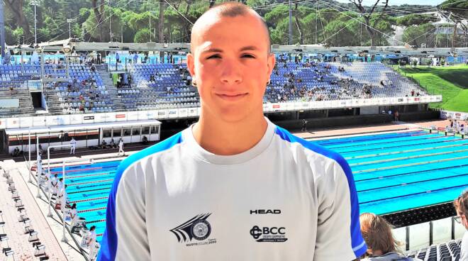 Michele Busa, nuotatore faentino 21enne