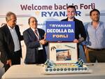 Ryanair decolla dall’aeroporto di Forlì: 2 nuove rotte per l'estate 2022 con 16 voli settimanali