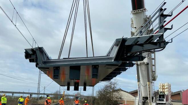 lavori ponte ferroviario tra ravenna e Russi