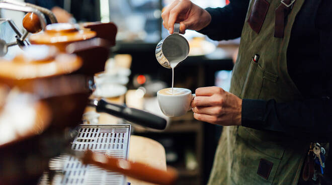 lavoro stagionale barista