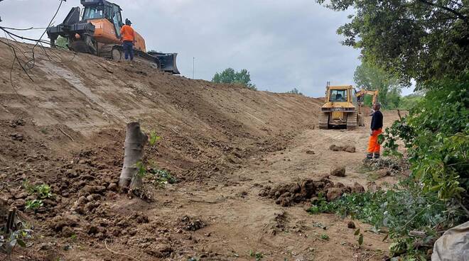 lavori argine bagnacavallo dopo alluvione