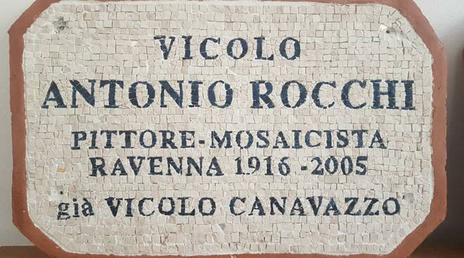 vicolo antonio rocchi targa mosaico associazione dis ordine