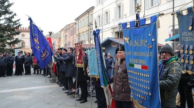 liberazione di ravenna - cerimonia in piazza del popolo 4 dicembre 2023 